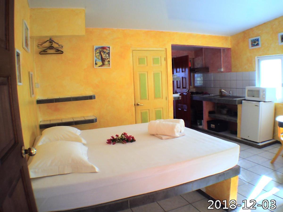 Sunset Hill Lodge Бора-Бора Екстер'єр фото
